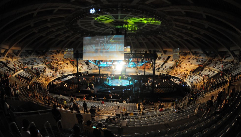 Las Vegas Braces for Electrifying UFC 306 Fight Night